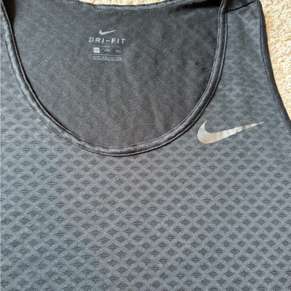 Nike dri fit tank top, Black, size women's XXL - Picture 2 of 6